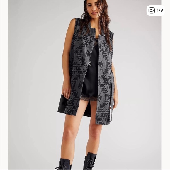 Free People Nordic Clash  Geometric Print Denim Wrap Vest.  Size Medium - Picture 5 of 12